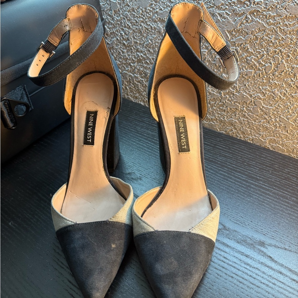 Nine West Two-Tone Black and Tan Heels